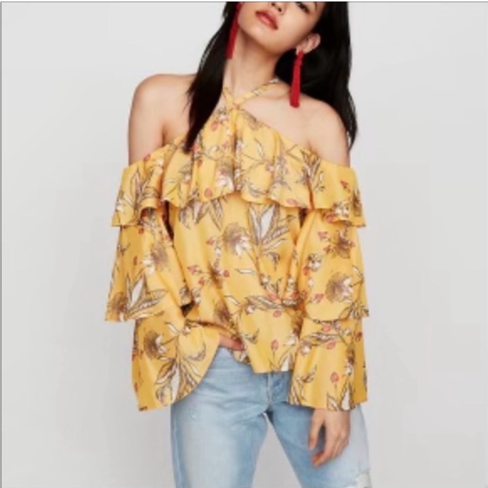 Express Off Shoulder Cropped‎ Floral Yellow Top Sz S Tiered Bell Sleeve Summer